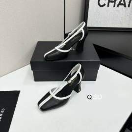 Picture of Chanel Shoes _SKUChanealsz35-40SD04392788